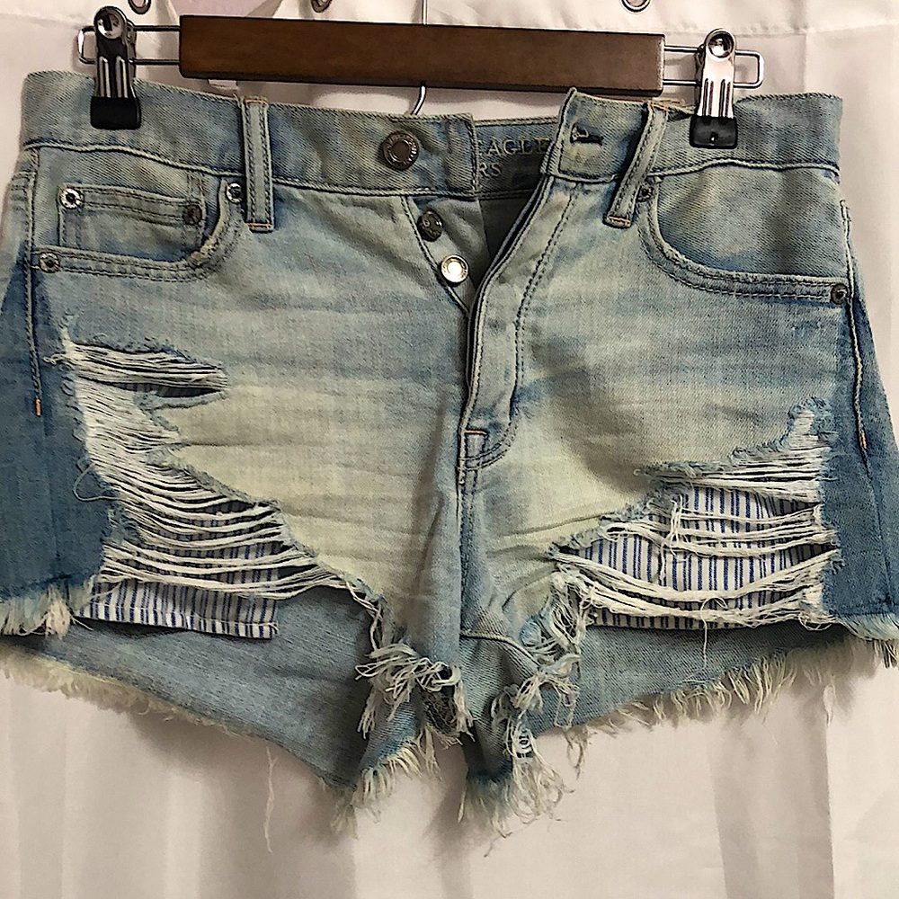American Eagle Vintage High-Rise Jean Shorts